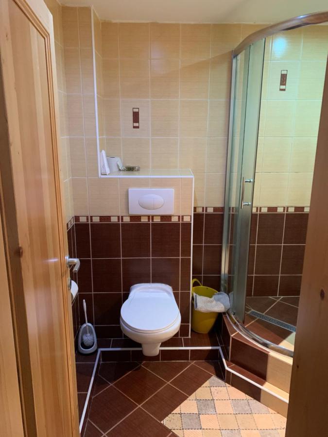 Miroslav Bednar-Bedomir Hotel Huta Eksteriør billede